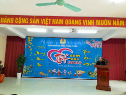 Đ/c Lỳ Bá Thái, Phó Bí thư Huyện ủy, phát biểu tại chương trình