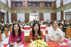 Toàn cảnh hội nghị