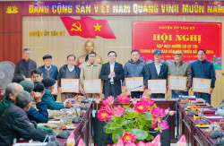 Gánh trọn “ba vai”