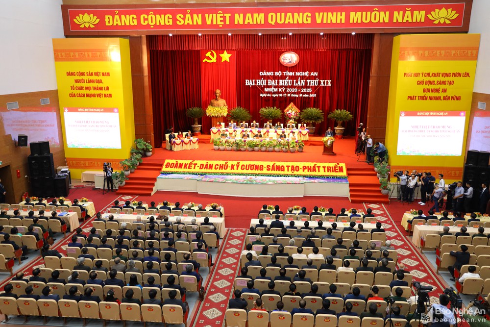 Toàn cảnh Đại hội