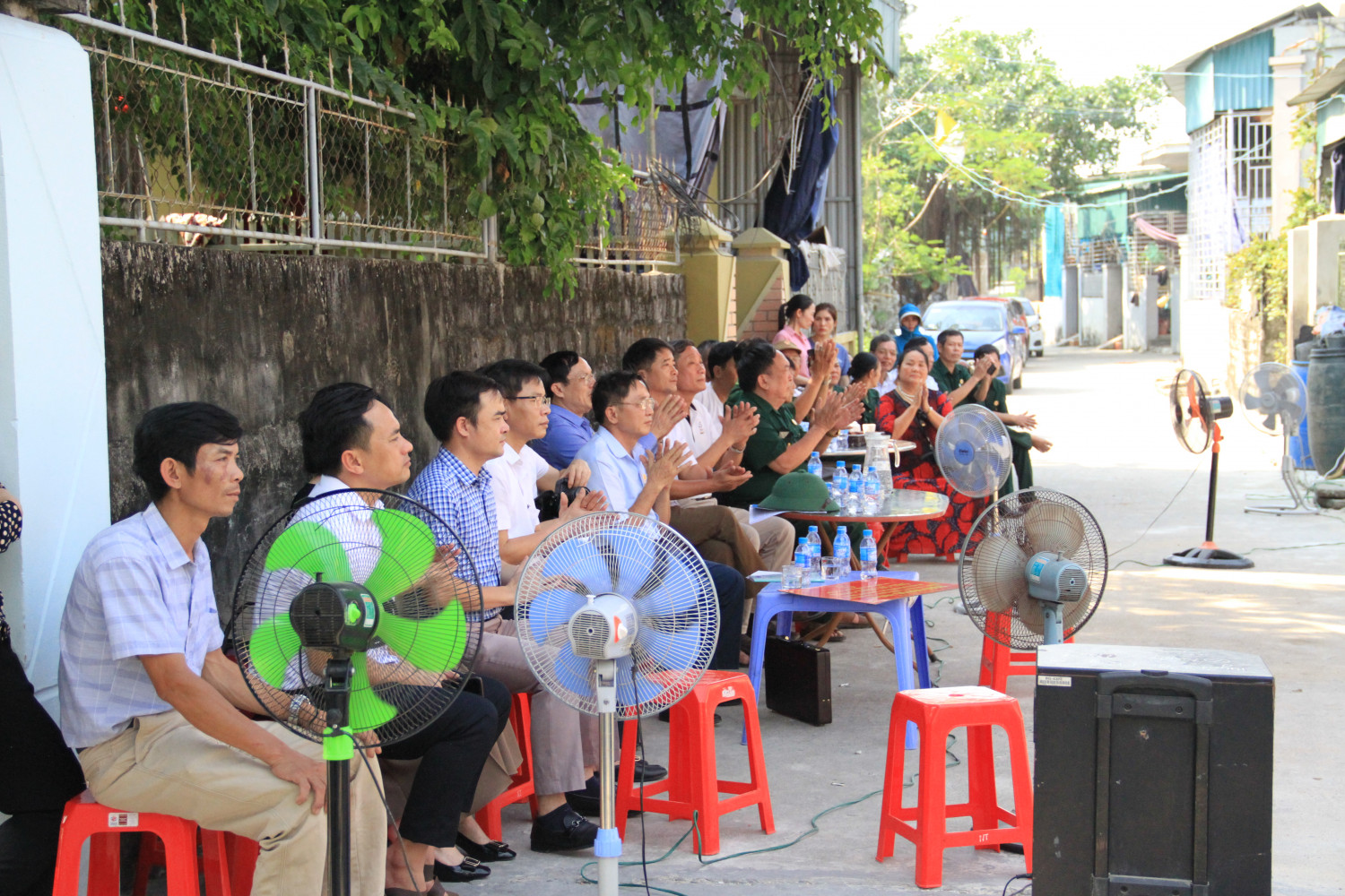 Toàn cảnh lễ khởi công xây nhà cho hộ gia đình ông Nguyễn Văn Lâm