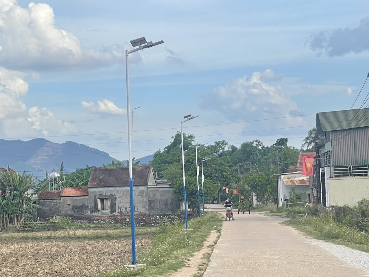 tuyen duong den su dung nang luong mat troi